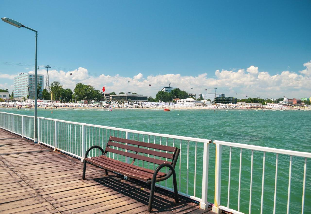 Residencia Del Mar Mamaia Apartment Exterior photo